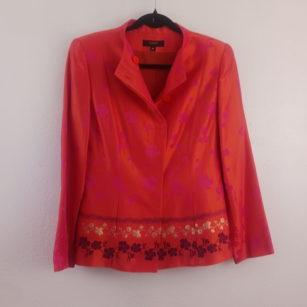 Banu orange flower embroired button down blazer size 10